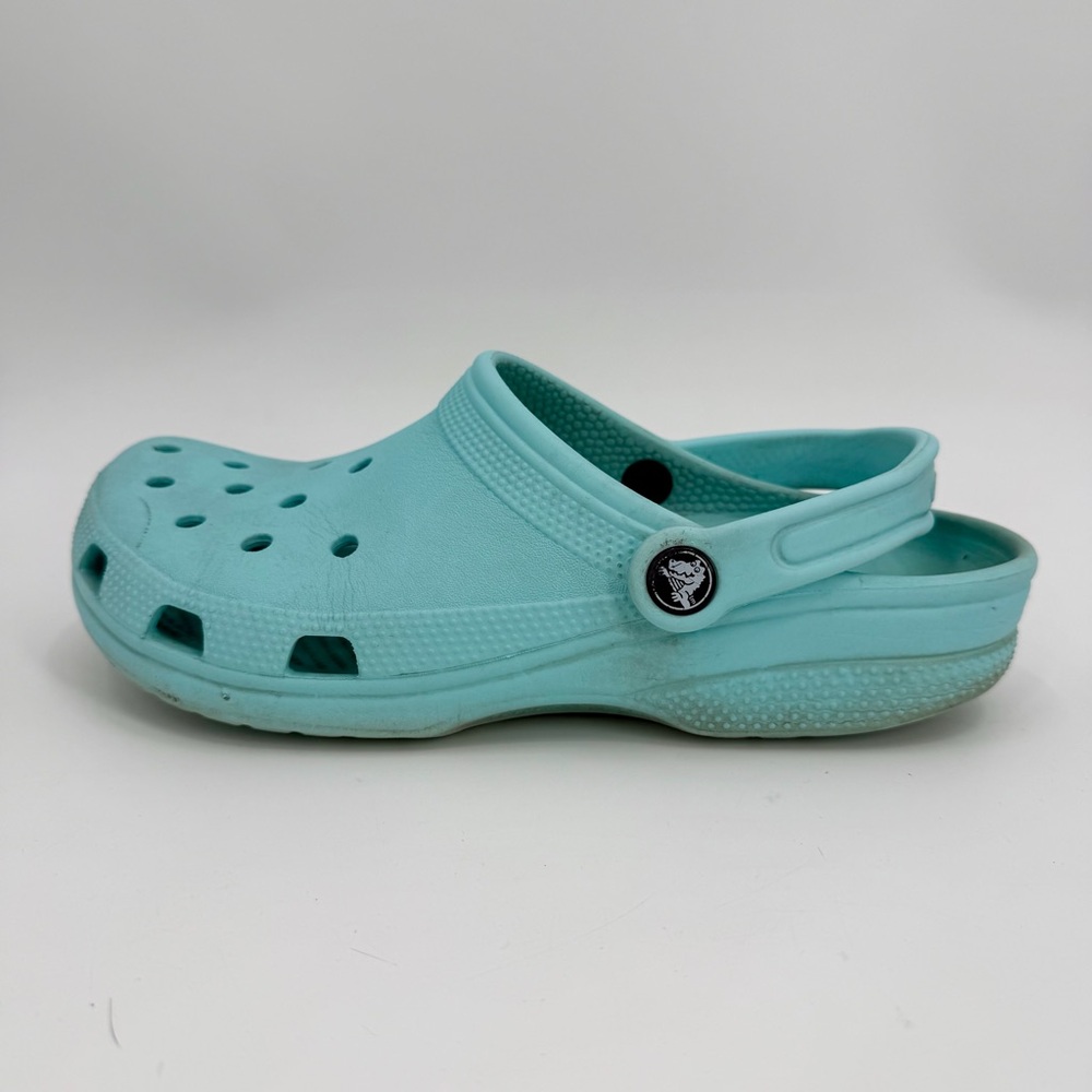 Crocs Clogs W9 M7 Aqua Blue Green Classic Slip On Comfort Shoes -read